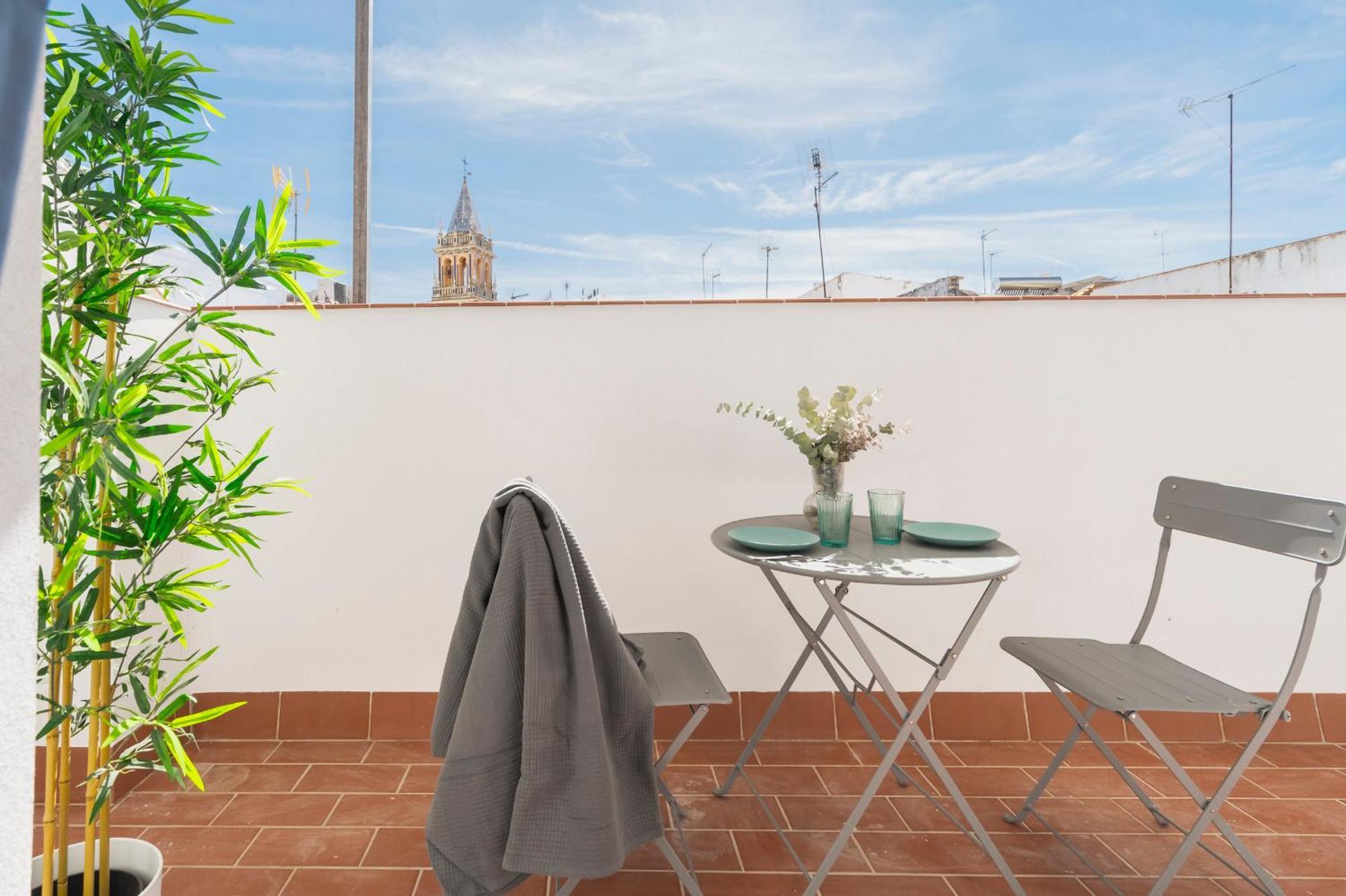 Appartement Anfitrion Triana 3 à Séville Extérieur photo